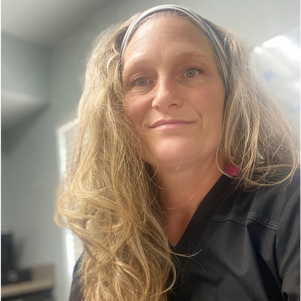 Meet your Posher, Melissa